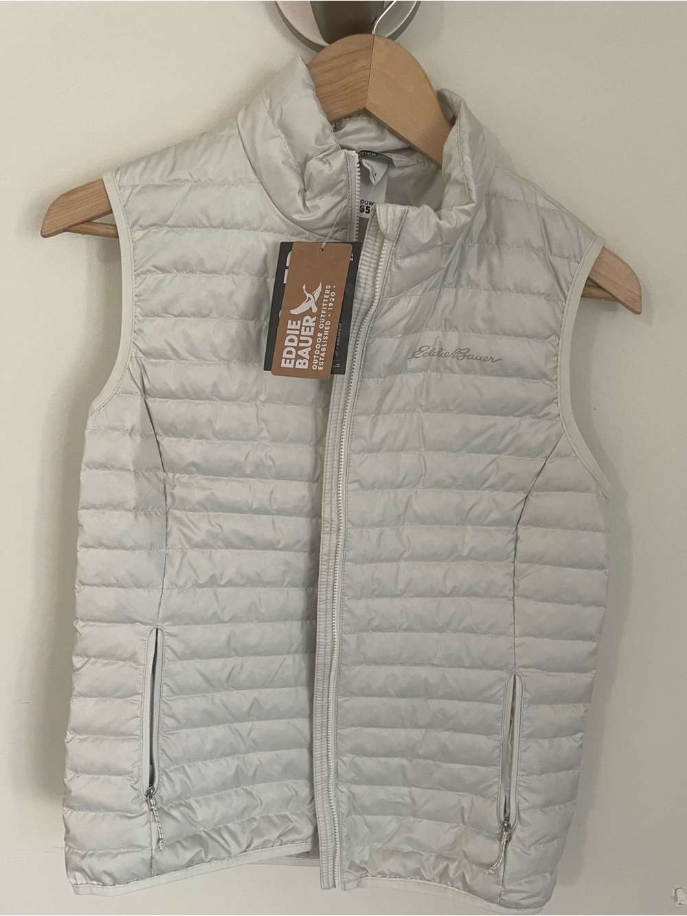 Eddie Bauer Cream Quilted Packable Down Vest (NWT)